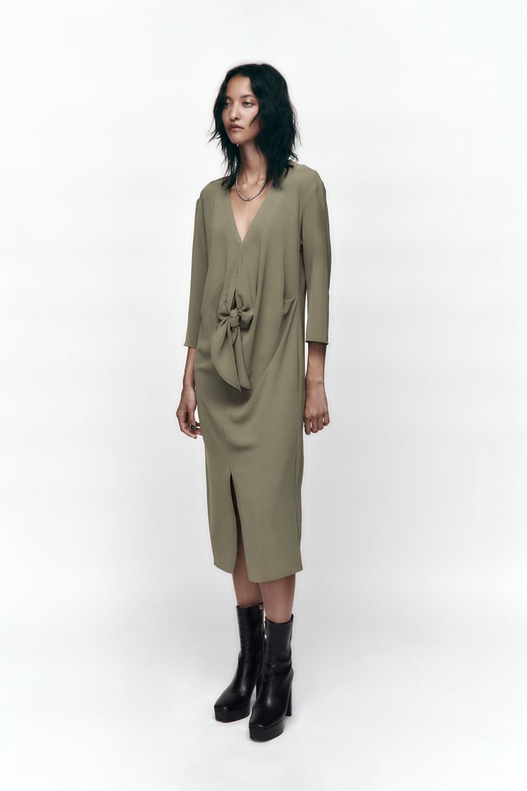 Vestido con Nudo
