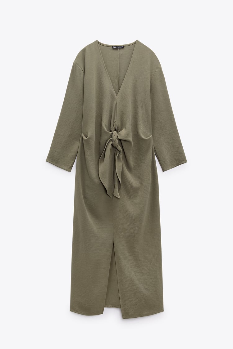 Vestido con Nudo