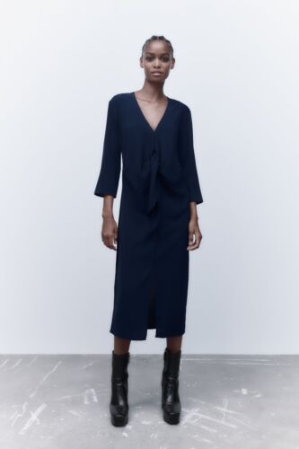 Vestido con Nudo